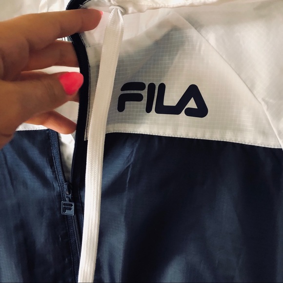 FILA USA Sally Sail Wind Jacket - Picture 6 of 8